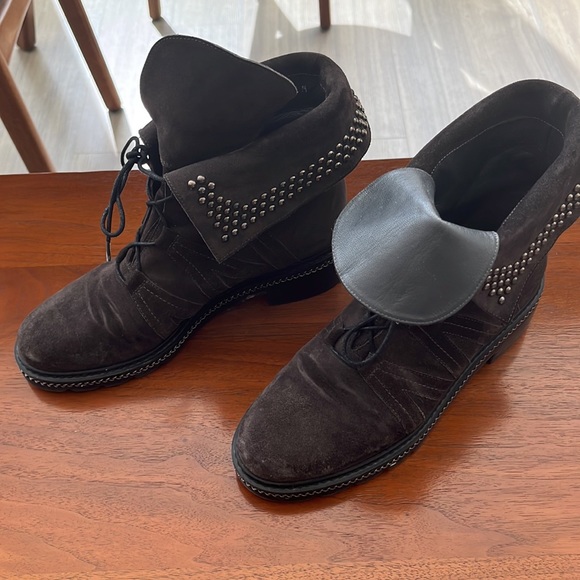 Stuart Weitzman  booties - Picture 2 of 6